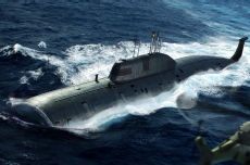 Подводная лодка Russian Navy SSN Akula Class Attack Submarine (Hobby Boss) 1/350
