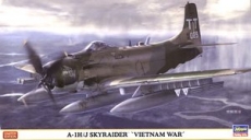 Douglas A-1H/J Skyraider Vietnam War (HASEGAWA) 1/72
