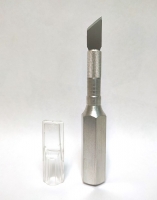 Алюминиевый нож №6 c защитным колпачком, в пенале