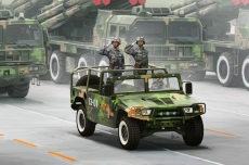 Автомобиль Dong Feng Meng Shi 1.5 ton Military Light Utility Vehicle (Hobby Boss) 1/35
