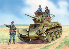 Советский легкий БТ-7 с экипажем, масштаб 1:35