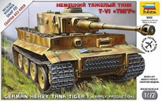 Немецкий тяжелый танк T-VI «ТИГР», масштаб 1:72