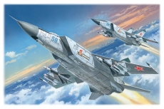72171 Самолет MiG-25PD (ICM) 1/72